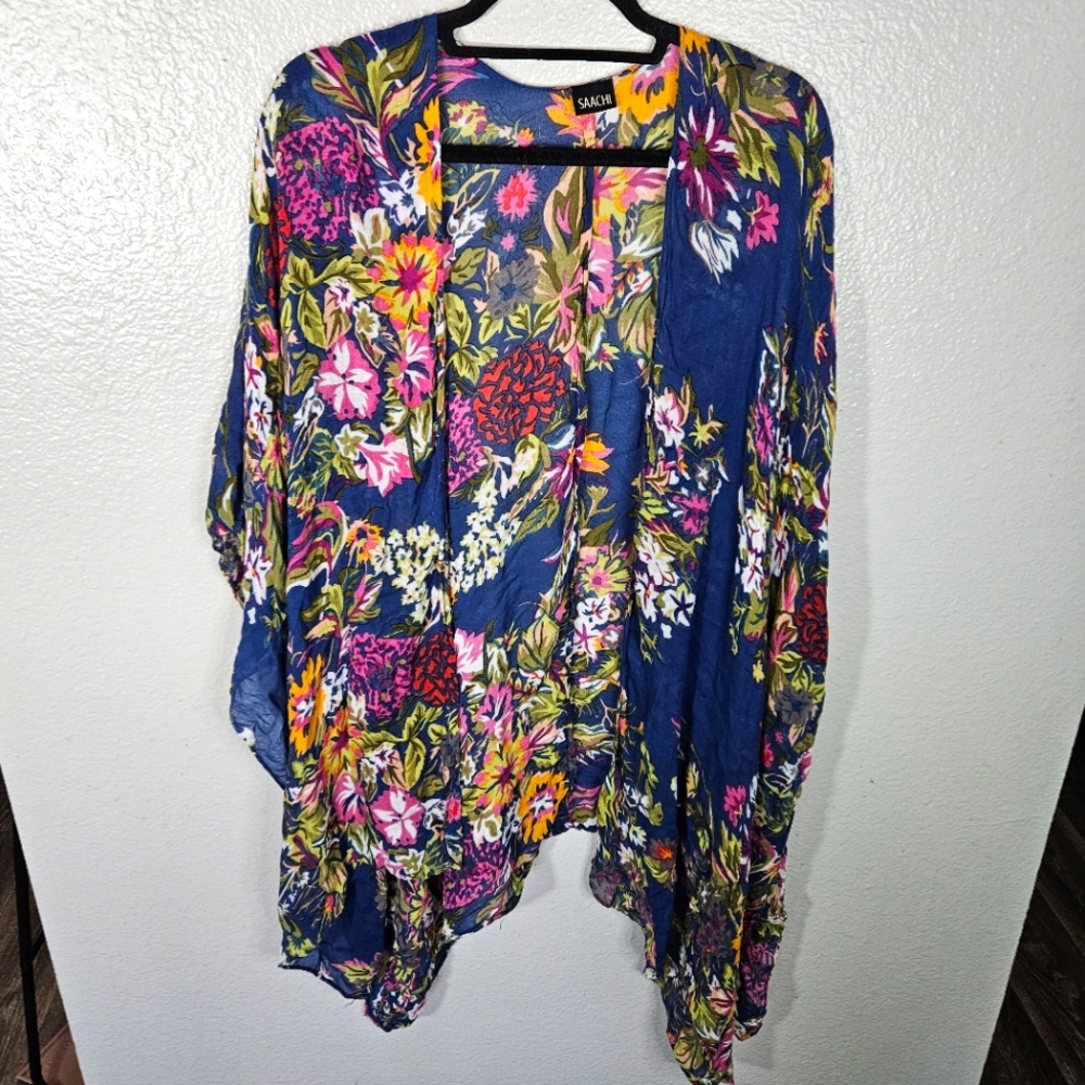 Saachi Flowy Floral Kimono OS